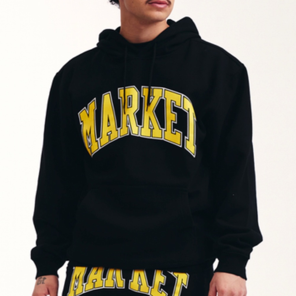 CHINATOWN MARKET YELLOW ARC BLACK HOODIE